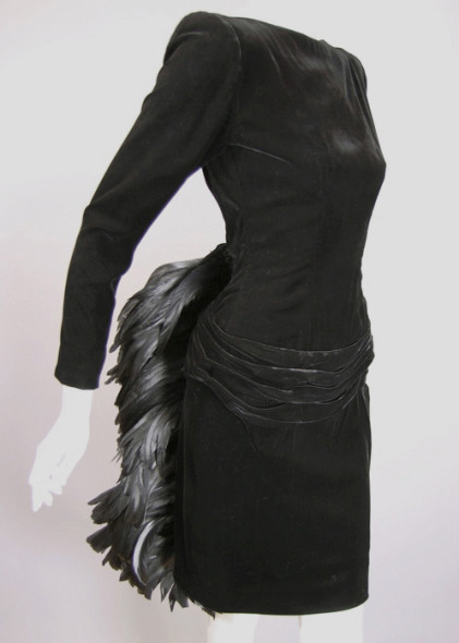 1980s Oscar de la Renta velvet & feathers dress - Courtesy of vivavintageclothing.com