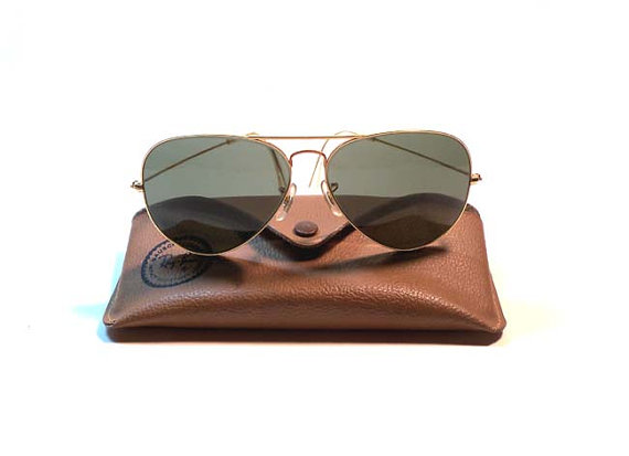 1960s B&L Ray Ban Aviator sunglasses - Courtesy of pinkyagogo