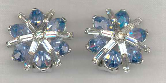  1953 Trifari earrings - Courtesy of linnscollection