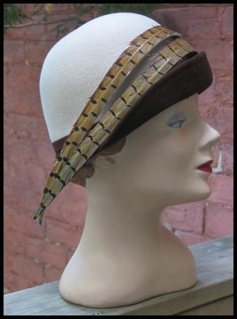 Vintage pheasant hat - Courtesy of bigyellowtaxivintage