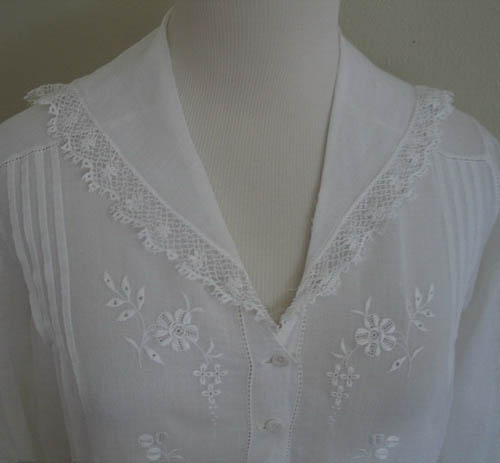 1916 ladies blouse - Courtesy of thevintagemerchant