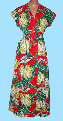 Vintage 1940s novelty print dressing gown - Courtesy of thespectrum