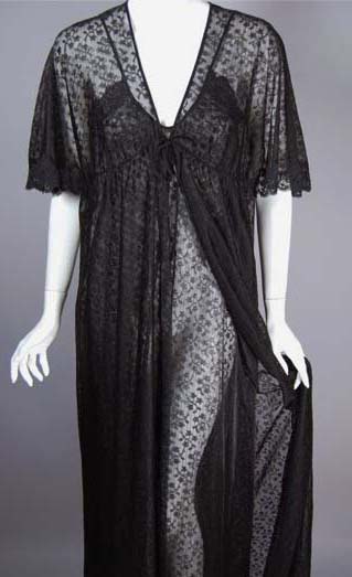Vintage Gossard black lace peignoir set  - Courtesy of vivavintageclothing