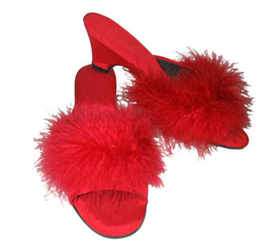 Vintage marabou bedroom slippers - Courtesy of pinky-a-gogo
