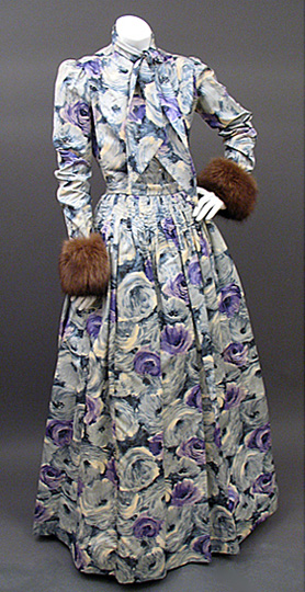 1970s Adolfo silk dress - Courtesy of pastperfectvintage.com