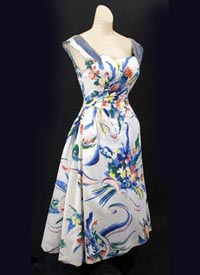 1955 Tina Leser cotton print dress - Courtesy of vintagetextile.com