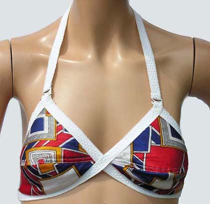Vintage 1960s My S Ross bra - Courtesy of poppysvintageclothing@sympatico.ca