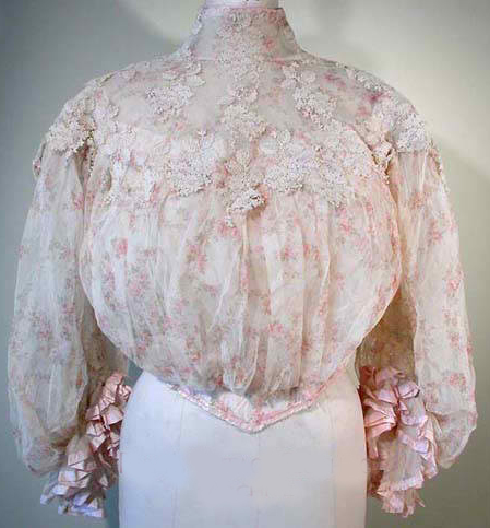 1905 net silk and lace blouse - Courtesy of poppysvintageclothing