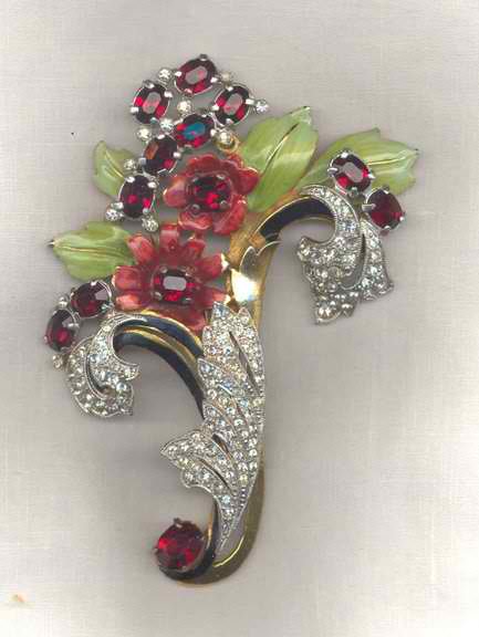 late 1930s unsigned brooch - Courtesy of linnscollection