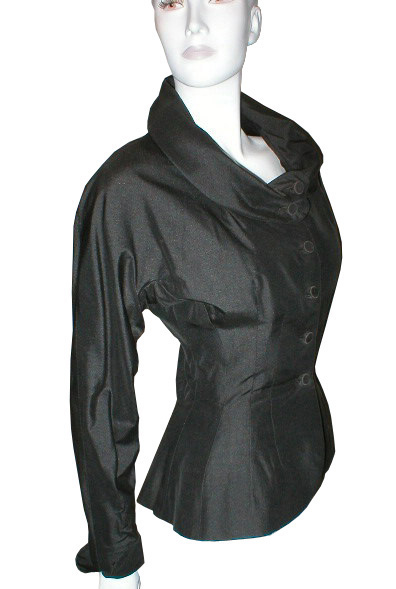  1940s cowl jacket - Courtesy of pinkyagogo