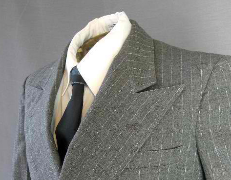 1940s mens suit (lapels) - Courtesy of magsragsvintage