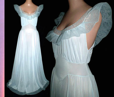 Vintage 1950s Van Raalte Sheerio nightgown - Courtesy of thespectrum