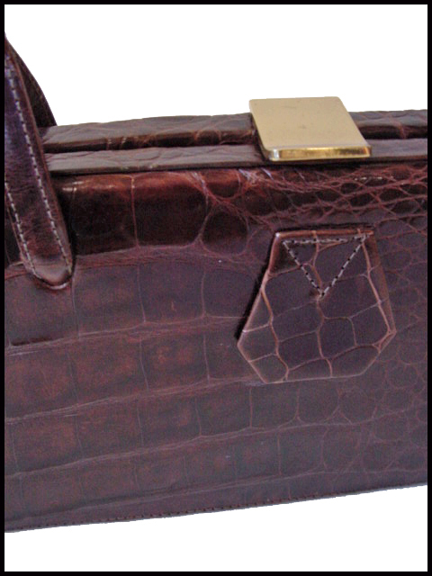 Vintage alligator handbag - Courtesy of daisyfairbanks