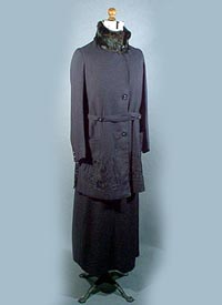 1919 wool suit - Courtesy of pastperfectvintage.com