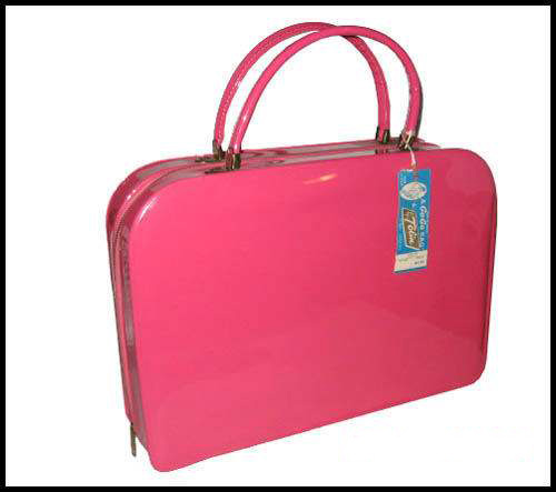 1960s patent leather gogo bag - Courtesy of pinkyagogo