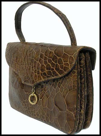 Vintage tortoise handbag - Courtesy of poppysvintageclothing@sympatico.ca