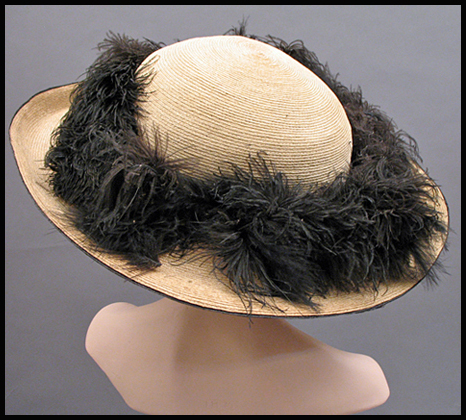 Vintage 1910s ostrich hat - Courtesy of pastperfectvintage.com