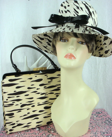 1960s vinyl purse and hat set - Courtesy of cur.iovintage