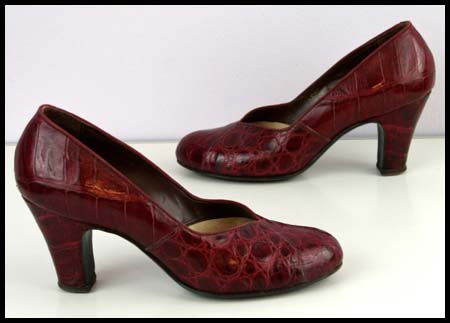 Vintage alligator shoes - Courtesy of afterfashion123