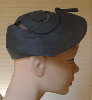 1950s Hattie Carnegie Hat Linen and net, Courtesy of fuzzylizzie.com