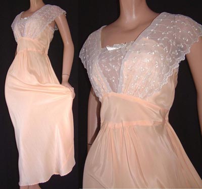 Vintage 1940s Duchess nightgown - Courtesy of gilo49