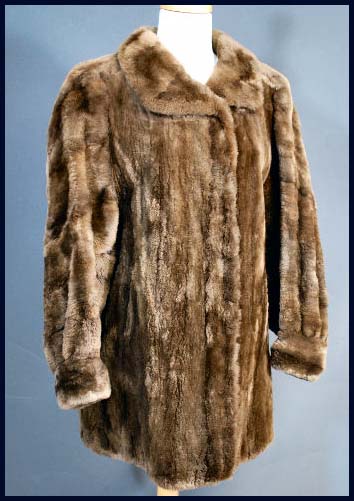 Vintage sheared beaver coat - Courtesy of boncly