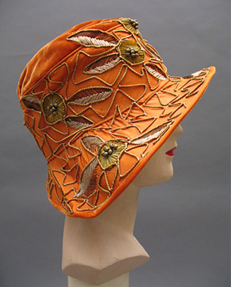 1920s orange velvet & silk cloche - Courtesy of pastperfectvintage.com
