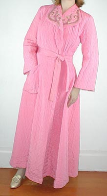 Vintage robe - Courtesy of denisebrain