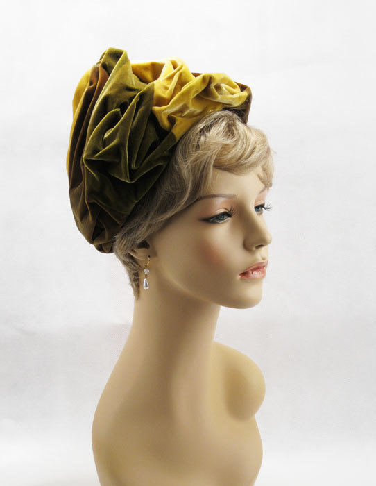 1960s pixie hat  -  Courtesy of alleycatsvintage