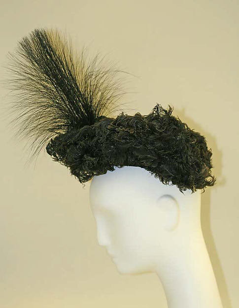 1899-1912 French tricorne hat  - Courtesy of the Metropolitan Museum of Art