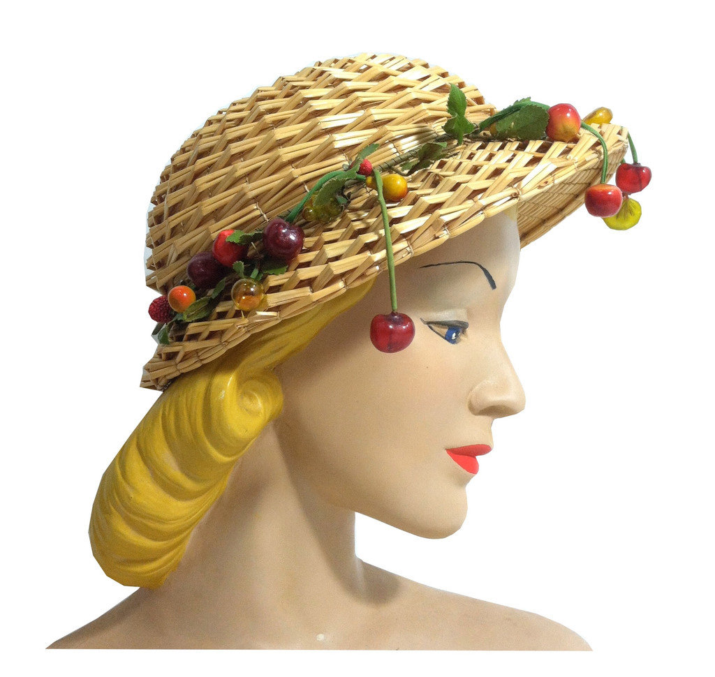 1950s fruit basket picnic hat  - Courtesy of dorotheascloset