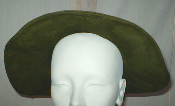 1940s suede halo hat - Courtesy of thespectrum