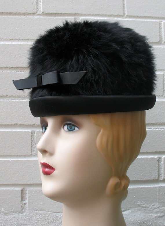 1960s angora bubble hat  - Courtesy of bigyellowtaxivintage