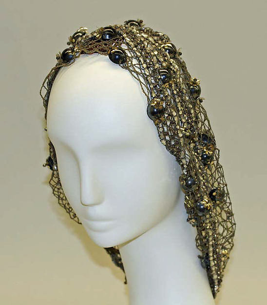 1940s Lilly Dache metallic evening snood  - Courtesy of the Metropolitan Museum of Art