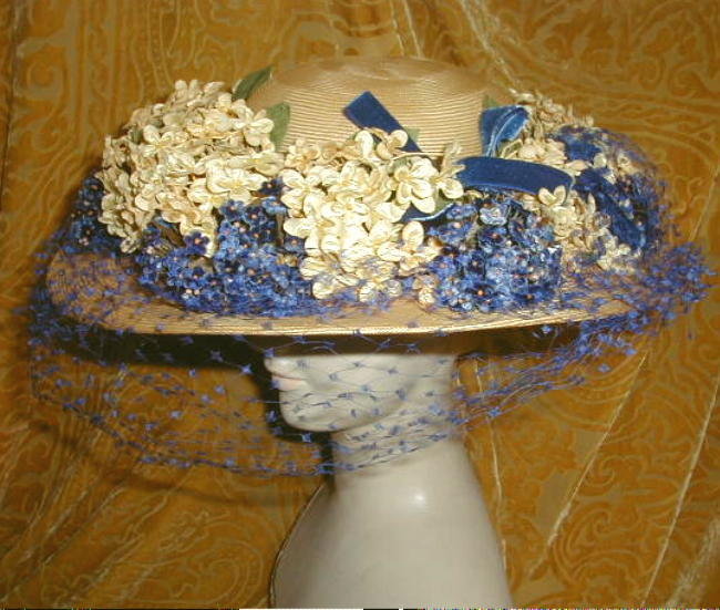 early 1950s Walter Florell Easter style hat  -  Courtesy of rue_de_la_paix