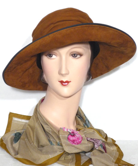1990s Wendy Carrington Sou'Wester inspired hat  - Courtesy of bonniesvintageclothesline