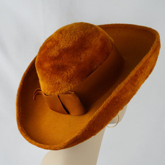 1960s hat band ribbon  - Courtesy of alleycatsvintage