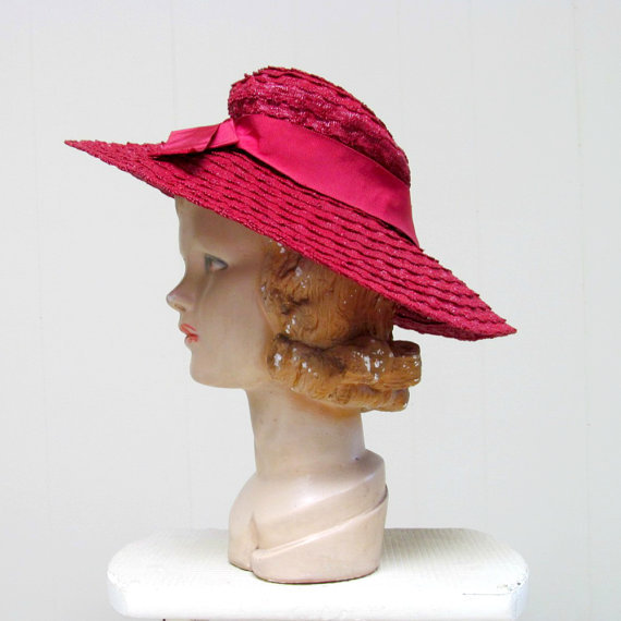 1930s wide brimmed sun hat  - Courtesy of ranchqueenvintage
