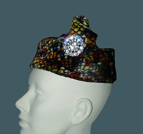 1960s velvet cocktail hat - Courtesy of thespectrum