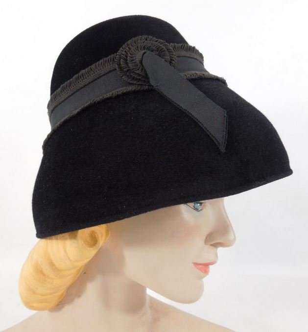 1950s fur felt mushroom hat -  Courtesy of betterdressesvintage