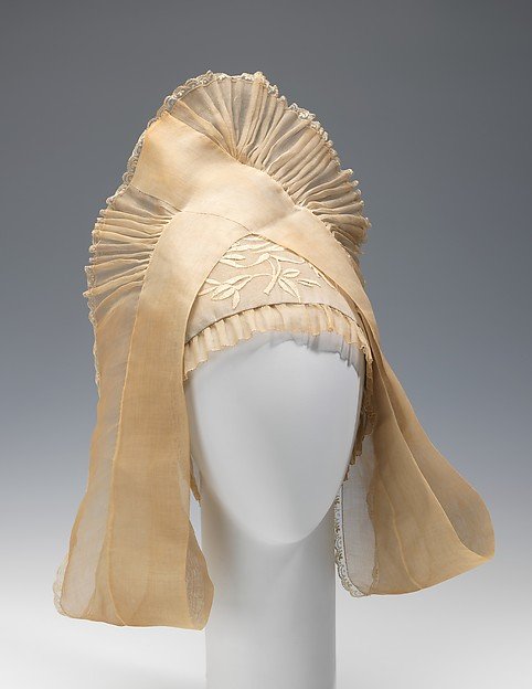 c 1925 Jeanne Lanvin sculptural hat  - Courtesy of the Metropolitan Museum of Art
