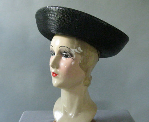 1960s straw Breton hat  - Courtesy of ladyscarlettsvintage