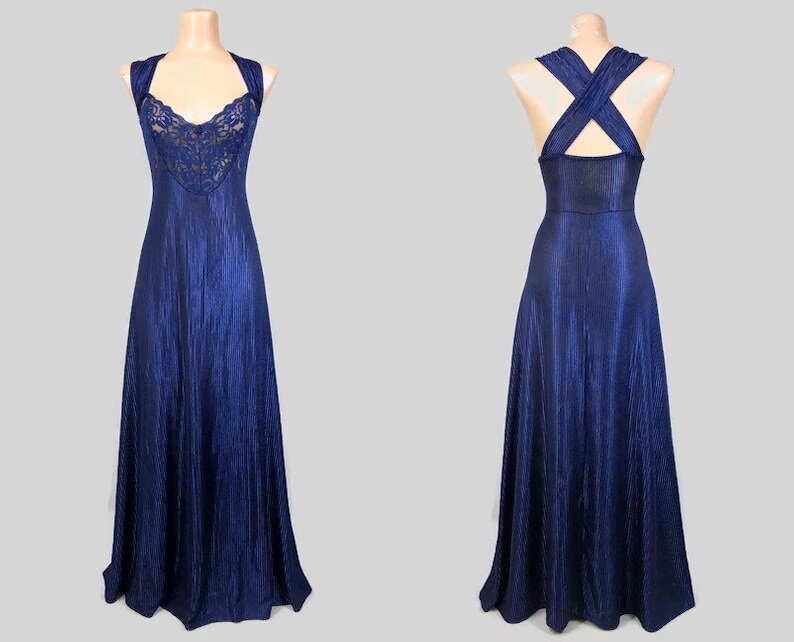 blacklotus bluenightgown
