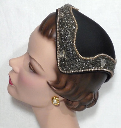 1950s half hat  - Courtesy of bonniesvintageclothesline