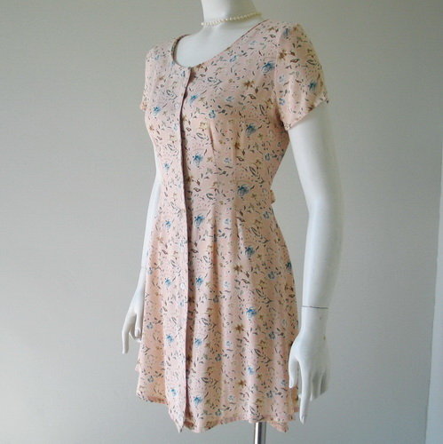 1990s Gap baby doll rayon dress - Courtesy of thevintagemerchant