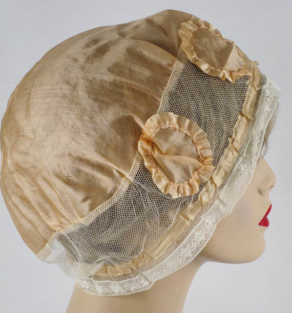 1930s silk night cap  - Courtesy of alleycatsvintage
