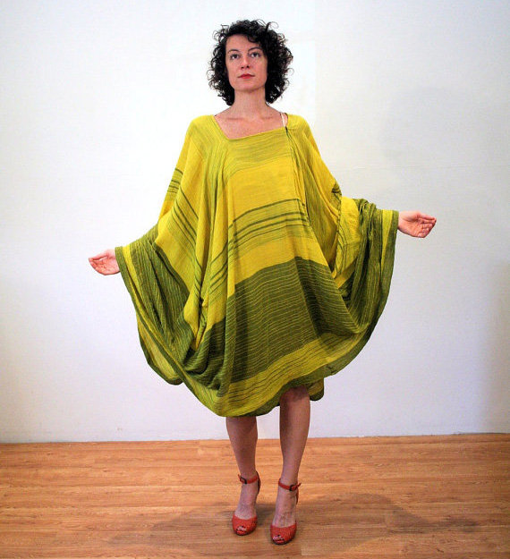 1990s slouchy caftan - Courtesy of morningglorious