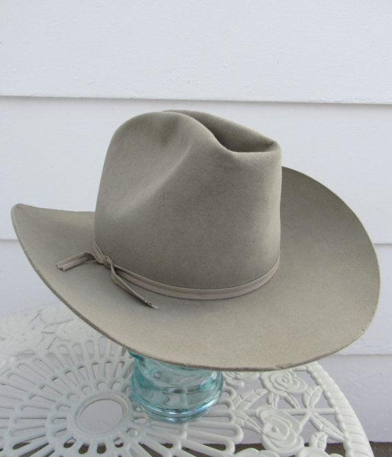 1950s beaver felt Resitol cowboy hat - Courtesy of wyomingvintage