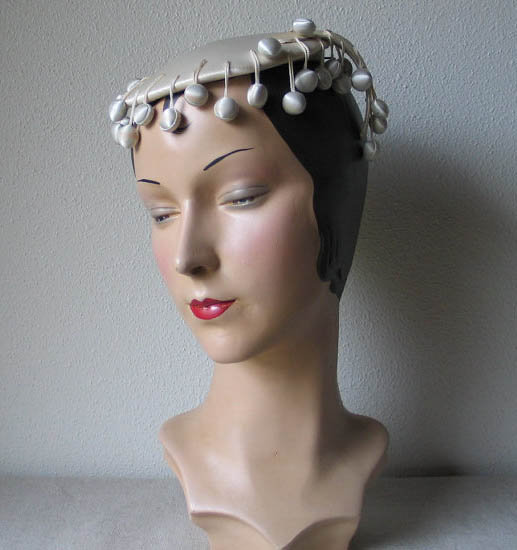 1950s satin bridal cap  - Courtesy of thevintagemerchant