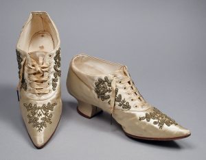1890 elbellished bridal shoes
